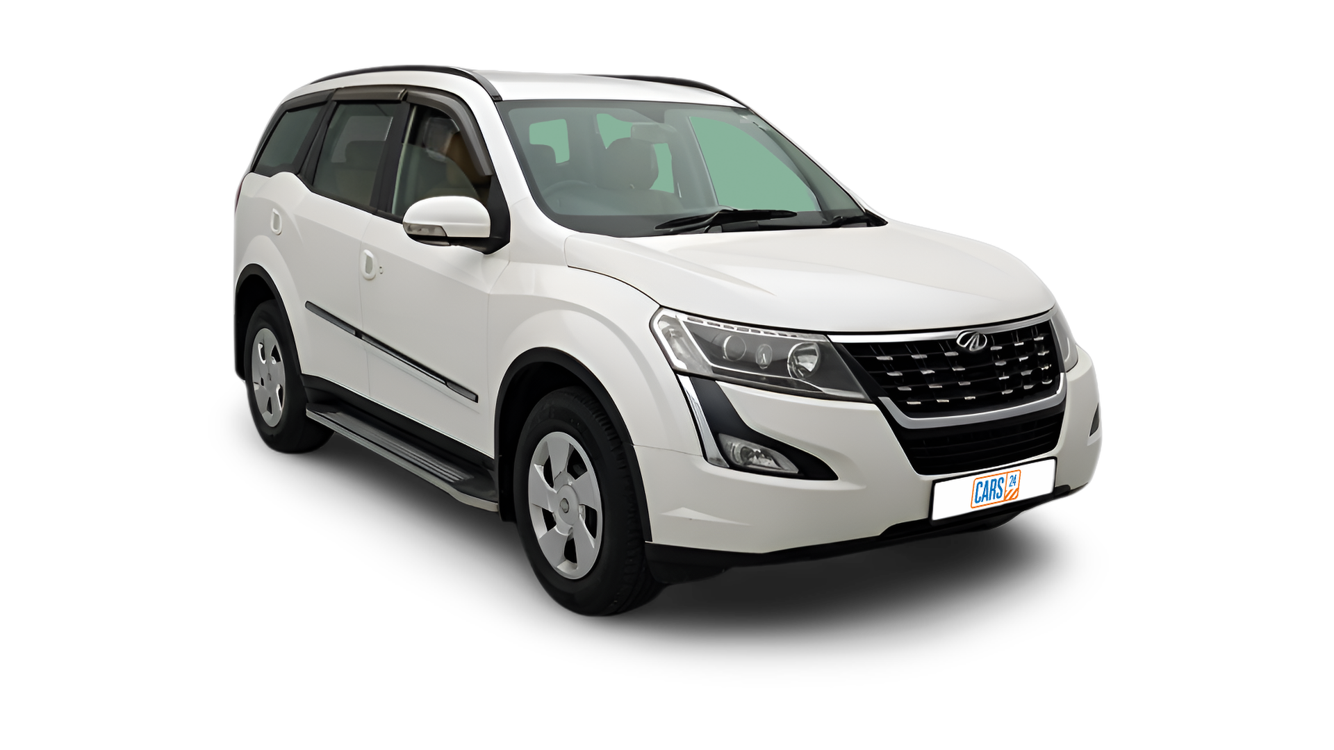 Mahindra XUV500-img